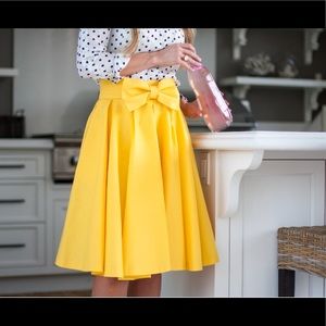 Take a Bow skirt by Leanne Barlow, in Sunny